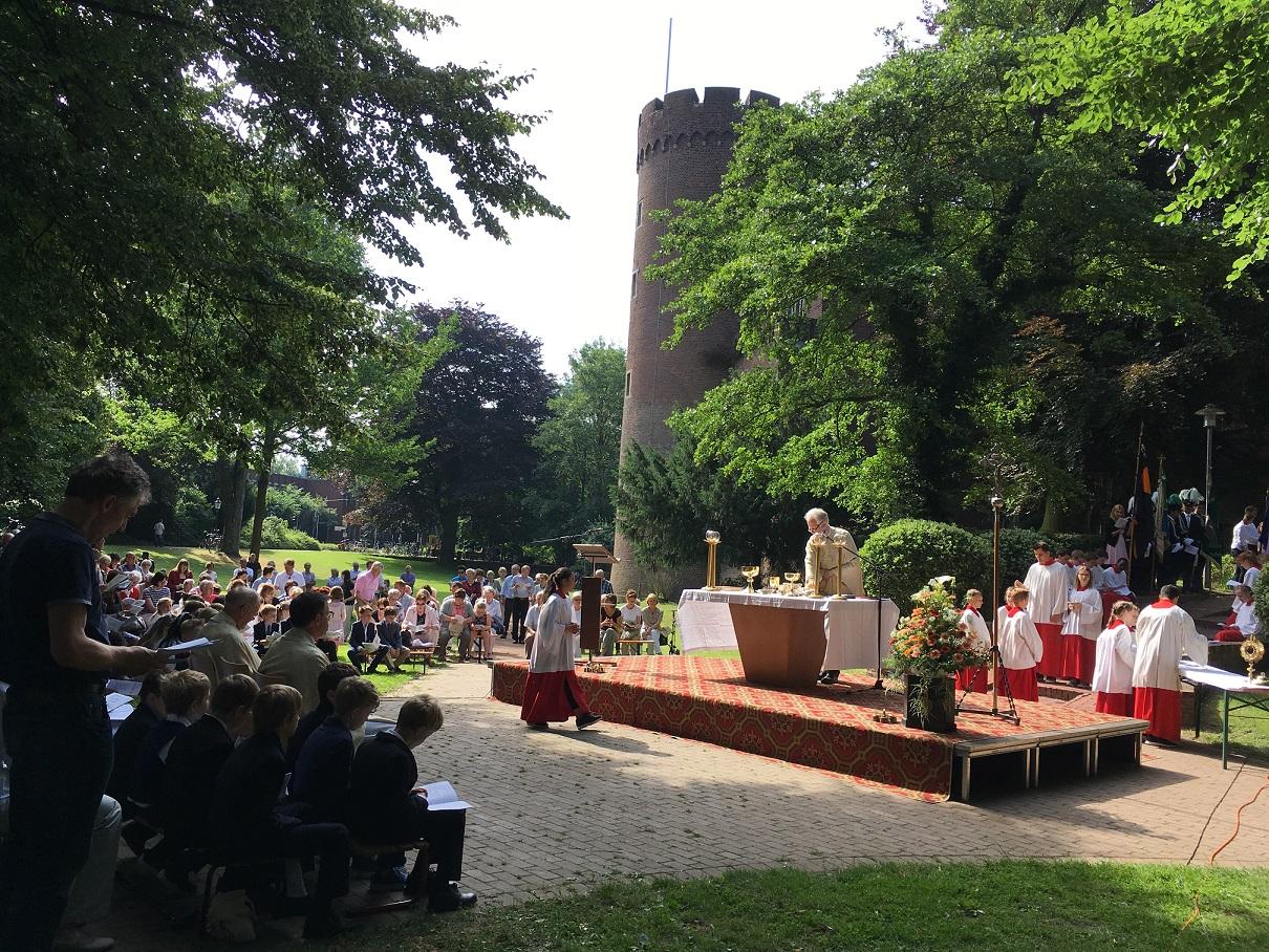 Fronleichnam 2017 Burg 2 UG kom