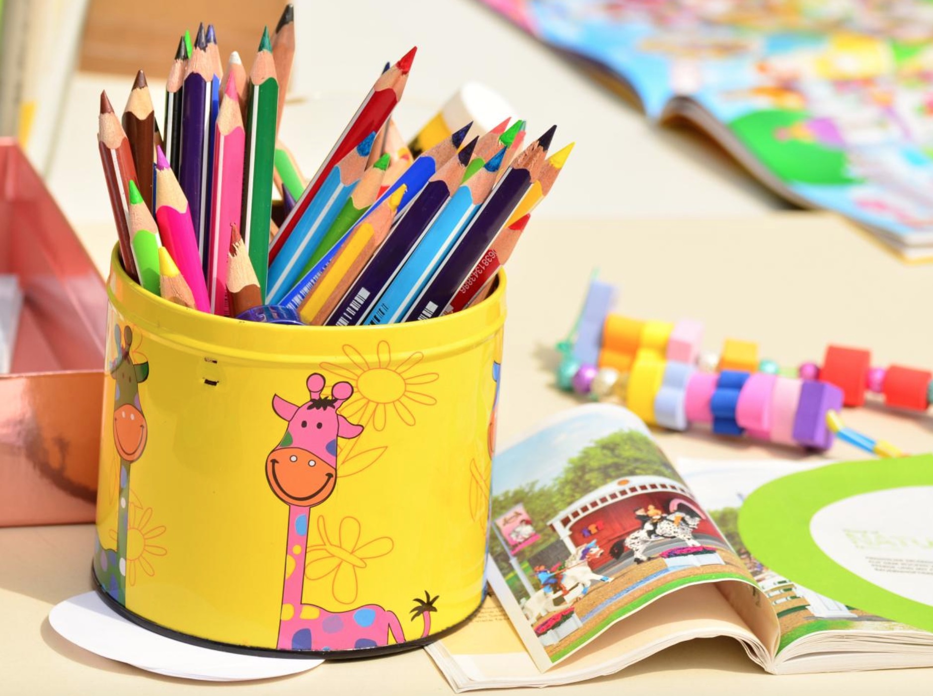 bunt (c) congerdesign / Pixabay.com